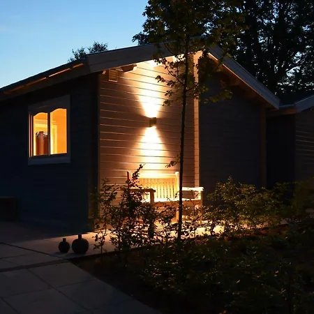 Brakkerhus Pensión 3*