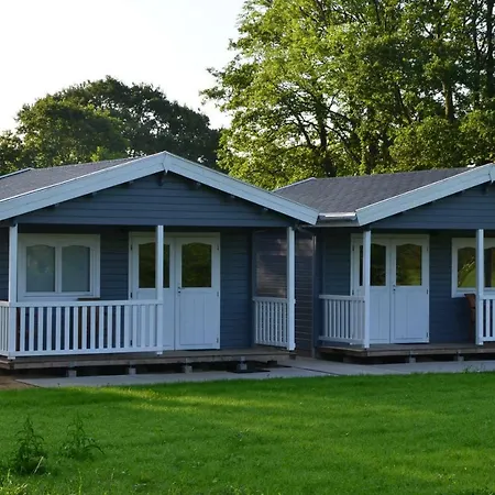 Brakkerhus Pensión 3*