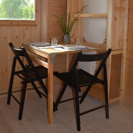 Brakkerhus Konukevi